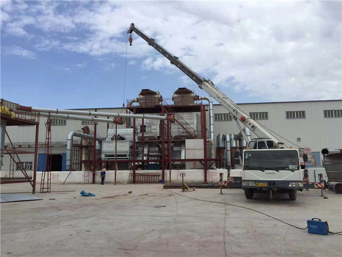 赫章县“手脚齐动”—— 吊车的 “协同作业” 技术